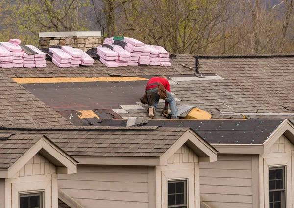 Expert Roof Replacement in Cape Coral – Call the Pros Today